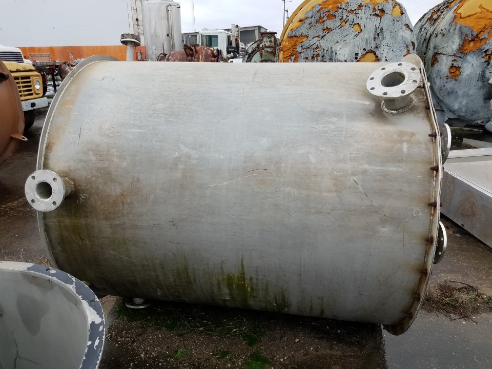 880 Gallon 304 Stainless Steel Tank
