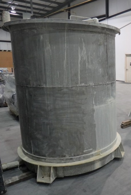 915 Gallon Stainless Mix Tank With Lids and Legs
