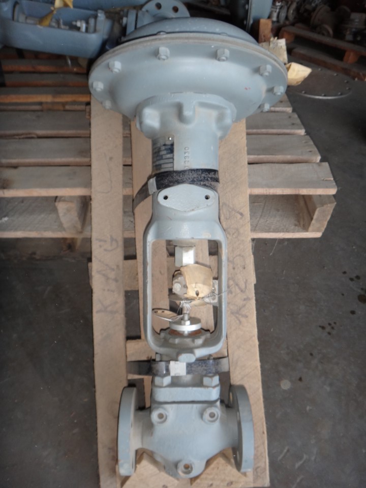 Fisher 1" 300 Class, WCB Steel Flanged Control Valve