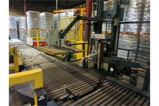 Lantech 213 pallet wrapper, full case wrapper, turn table ...