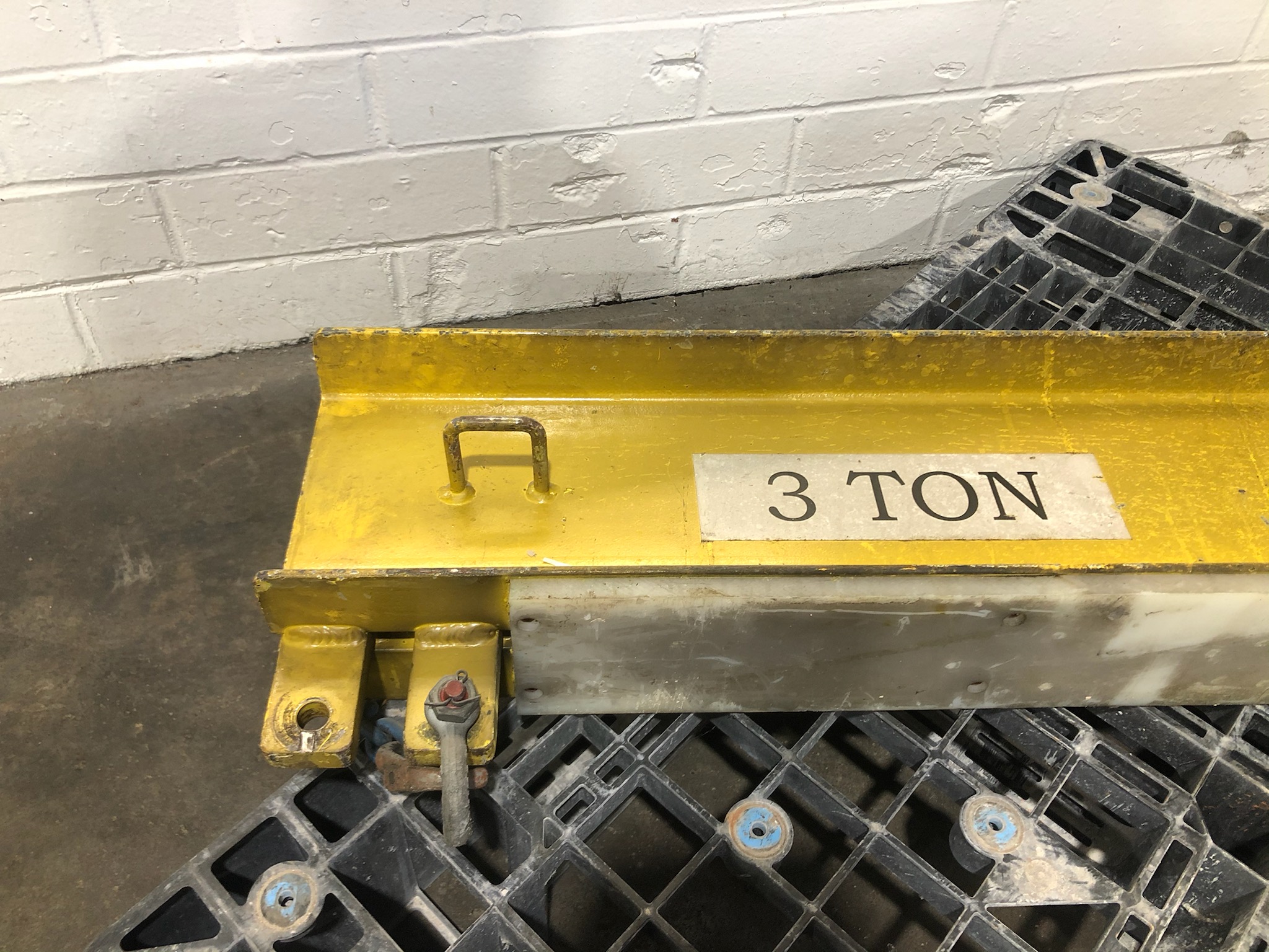 3 Ton Spreader Bar, Transamerican Equipment Company